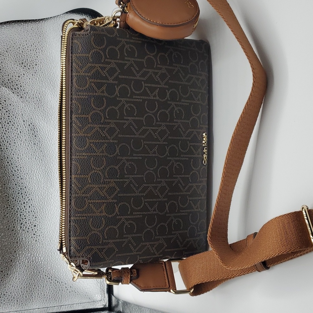 Calvin Klein Crossbody